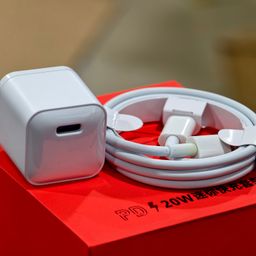 Combo Bộ sạc nhanh iPS PD 20W kèm cáp Lightning