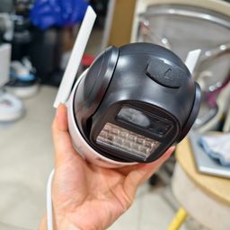 Camera ngoài trời xoay 360° hang Cubetoou, dùng app icam365, đủ box và dây ngu…