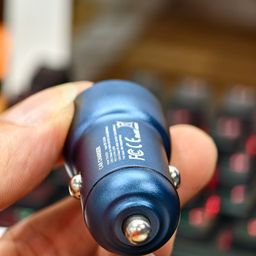 Tẩu sạc nhanh cho xe ô tô 48W, 2 cổng USB-A + USB-C Toocki