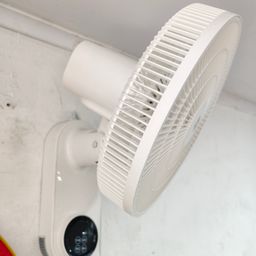 Quạt treo tường Jipin JP-FGB-B22SR - cảm biến và điều khiển bằng Xiaomi home