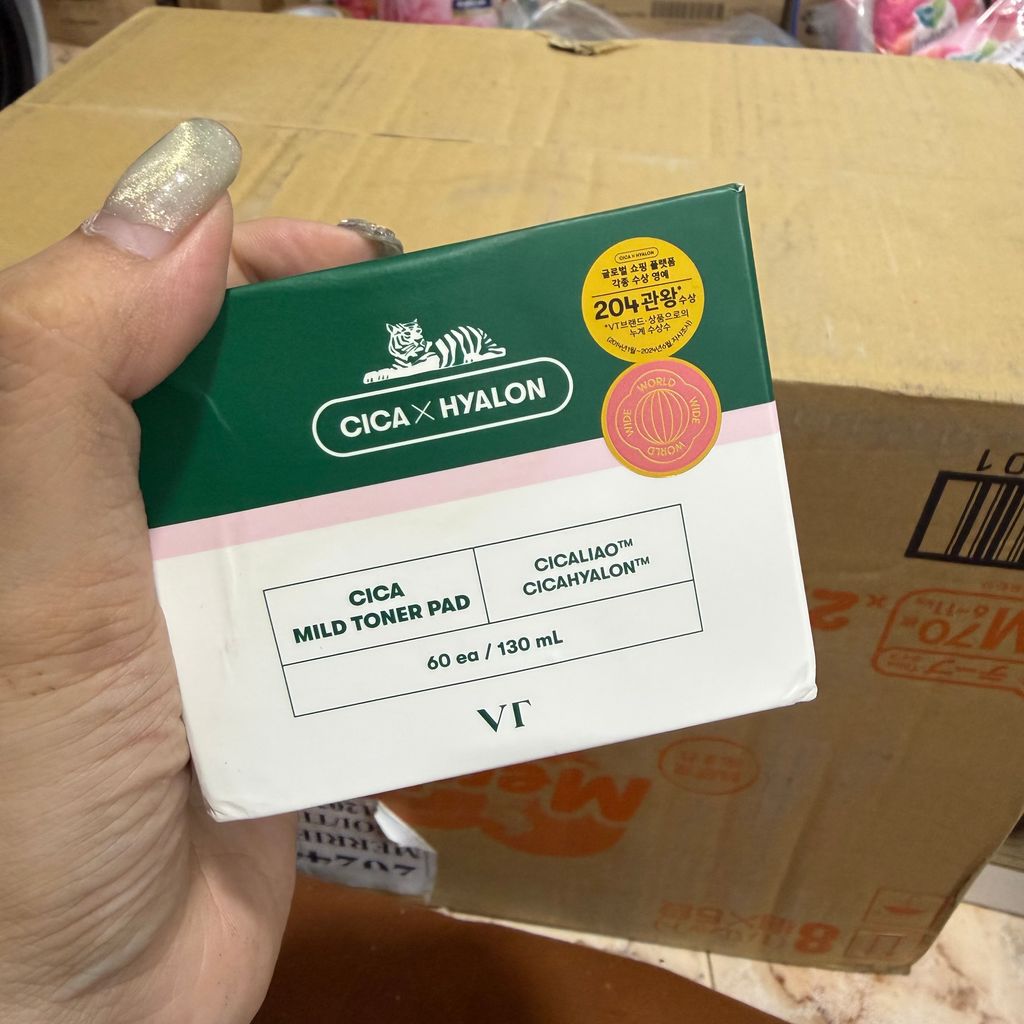 Toner Pad Tẩy Tế Bào Chết Hỗ Trợ Cân Bằng Da Cica Mild Toner Pad VT - 60 Miếng