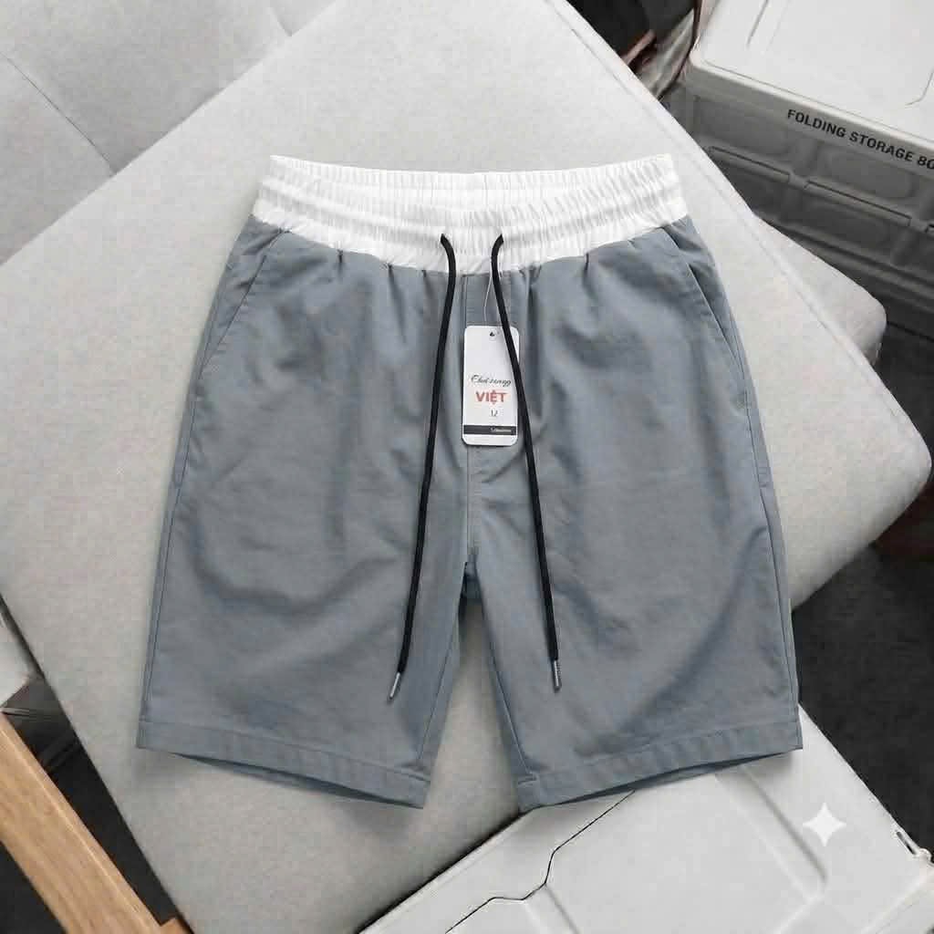 Quần Đùi Kaki Nam Màu Trắng Xám