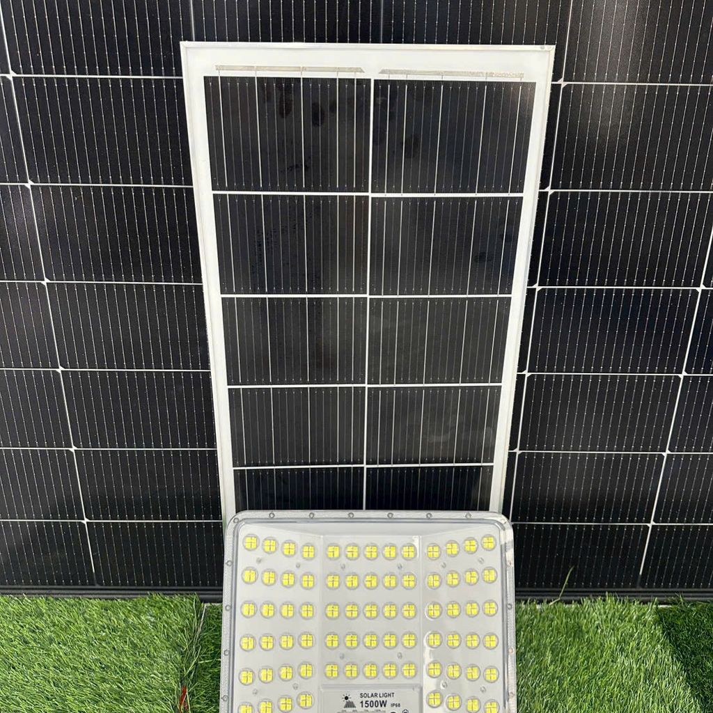 Đèn led pha NLMT ECL/GOLDSUN Việt Nam 