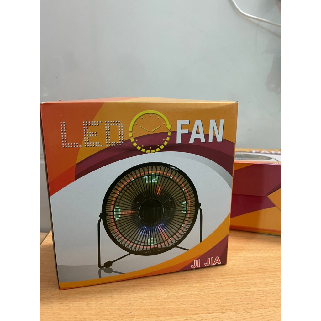 LED Fan JI JIA - Quạt mini văn phòng ( có LED đồng hồ + báo nhiệt độ) hàng thanh lý tồn kho