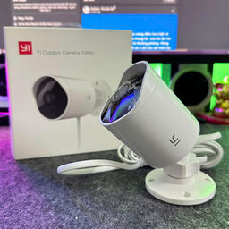 Camera giám sát ngoài trời nhà Xảomi YI Full HD 1080p bản quốc tế