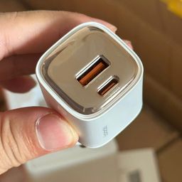 Củ sạc nhanh Toocki 33W GaN USB-C + USB-A