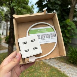 Hub chia USB hãng Biaze HUB16 này 4 cổng Usb 2.0, tốc độ lên đến 480Mbps