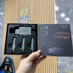Sạc nhanh 65W AyraTec Infinity liền 3 dây cáp