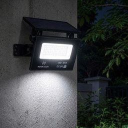 Đèn tích điện năng lượng mặt trời novatech 10w, chống nước ipx65