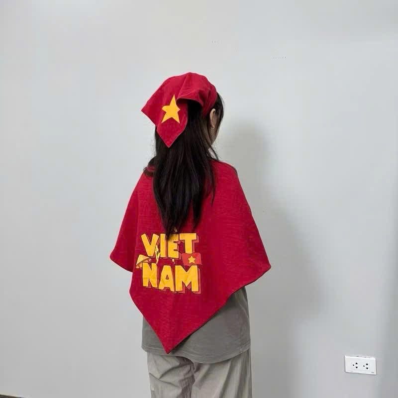 KHĂN CHOÀNG ĐỎ IN CHỮ - Ảnh 3