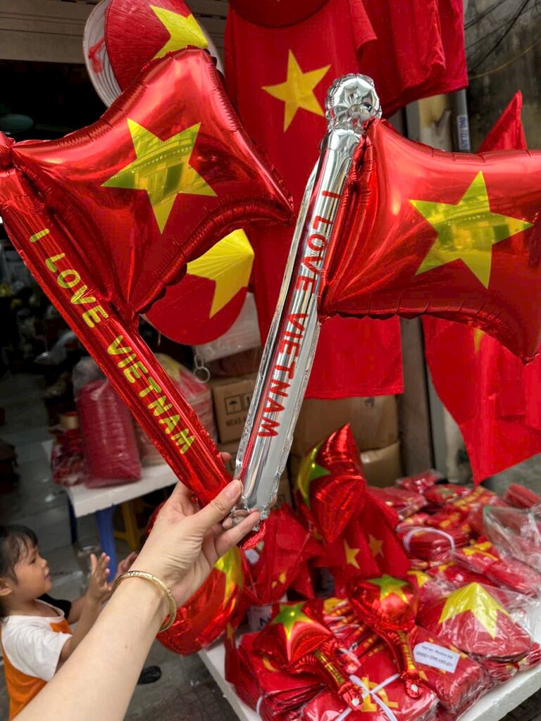 BÓNG CẦM TAY YÊU NƯỚC SZ 3,6x50 - Ảnh 2