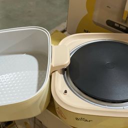 Nồi lẩu Bear 4L DHG-C40M1 - White