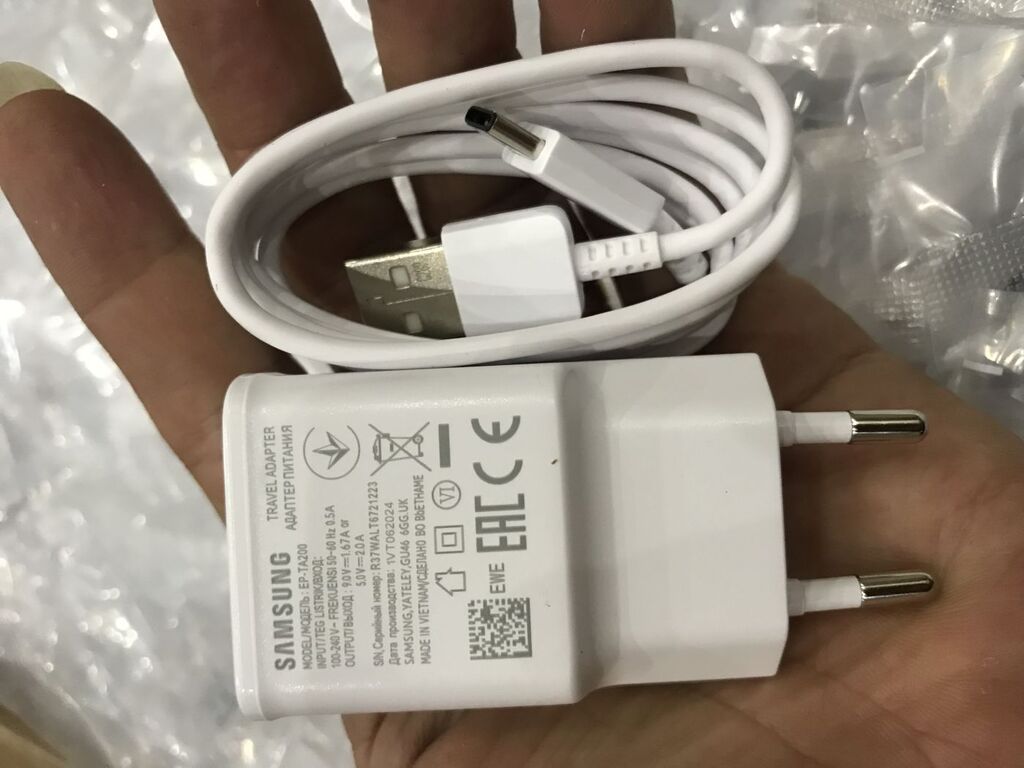 Bộ sạc S10-3.0A hiện sạc nhanh. Hàng linh kiện loại 1