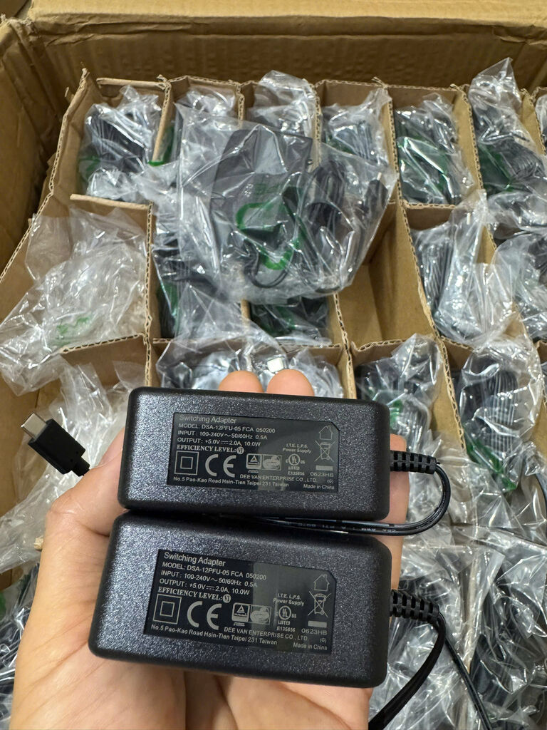 Nguồn adapter 5v 2a Chân TypeC cho các thiết bị điện tử.