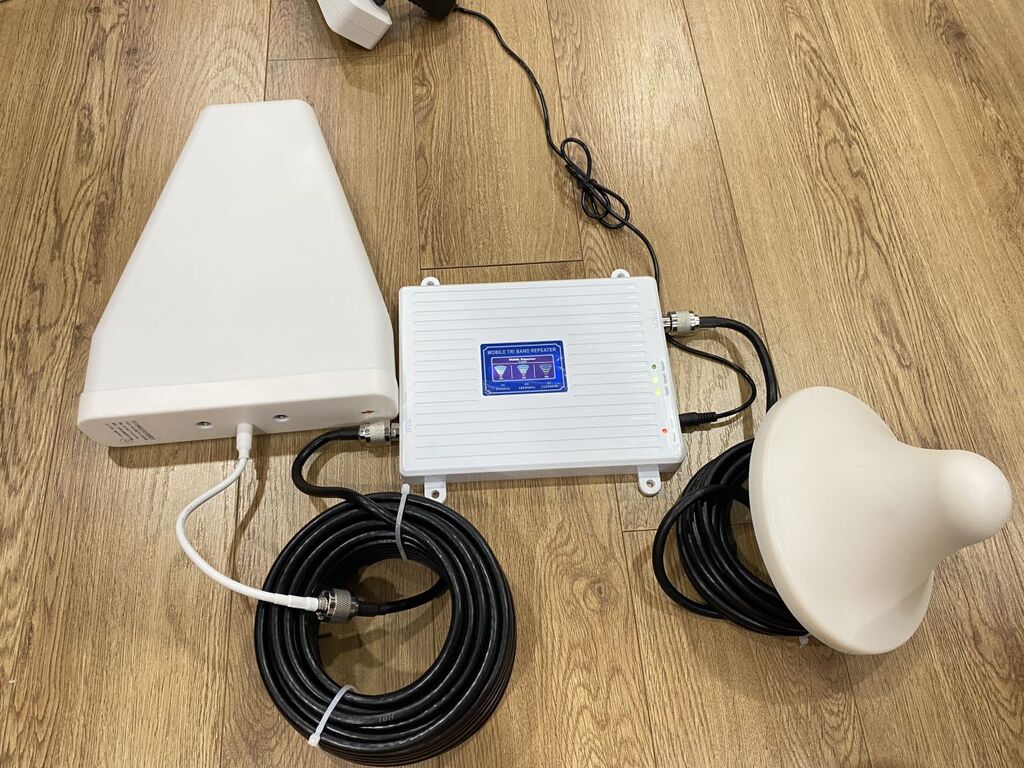 Bộ kích sóng điện thoại 3G/ 4G DM2 PRO Dành cho chung cư, Nơi sóng kém, sóng yếu.