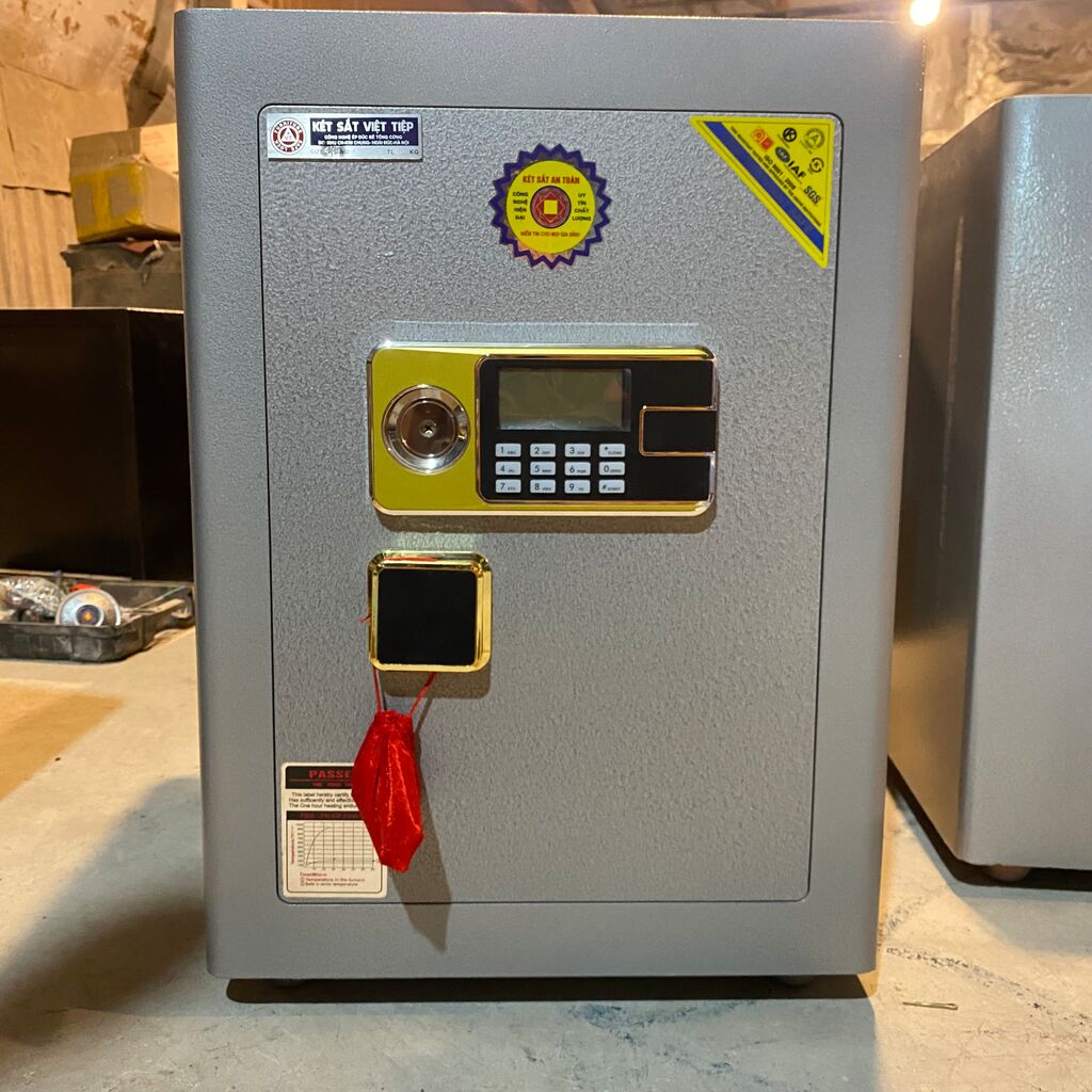 Két sắt cao cấp KC75 khoá điện tử