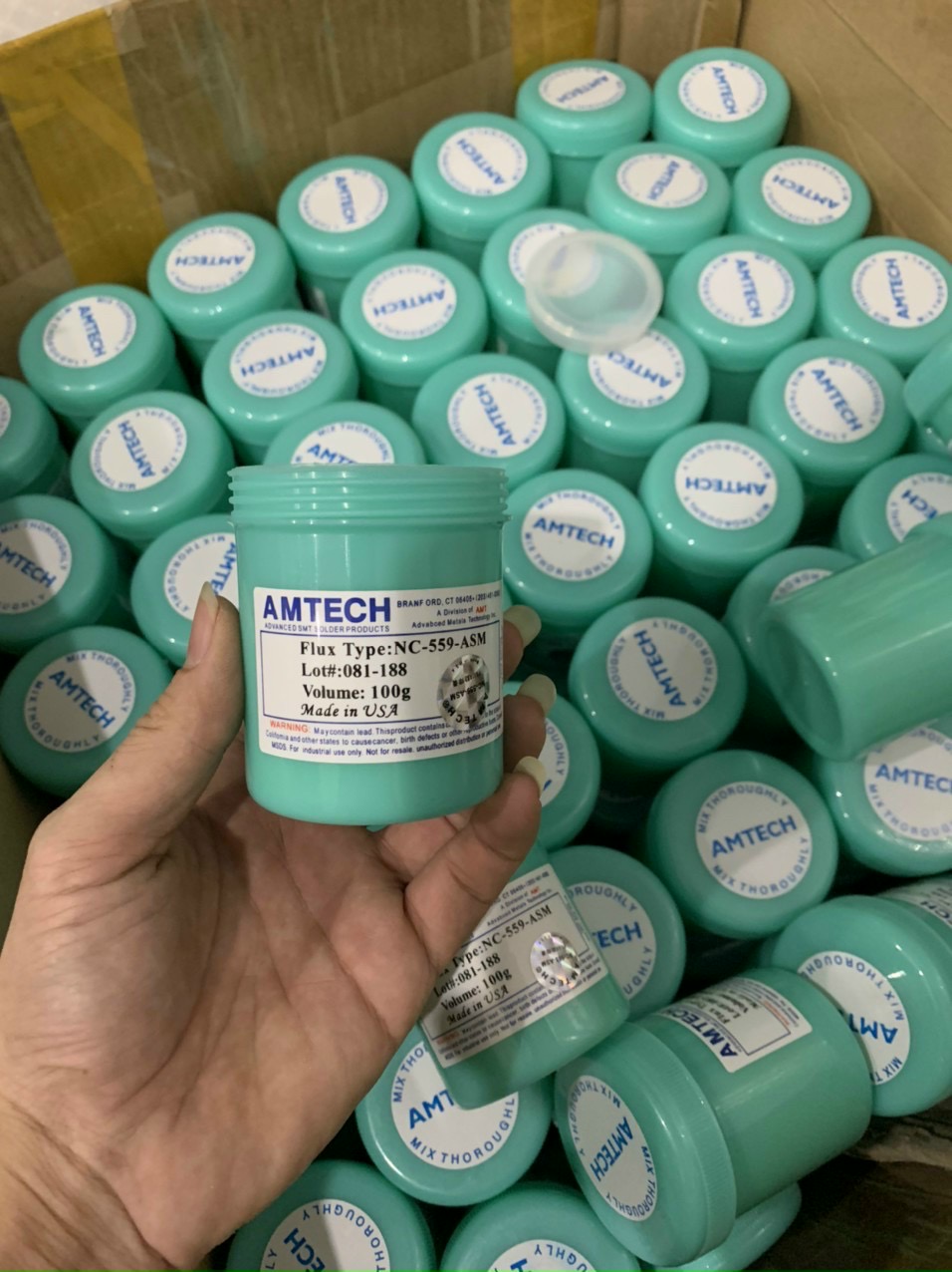 Mỡ hàn Amtech siêu xịn bảo vệ sức khoẻ thợ