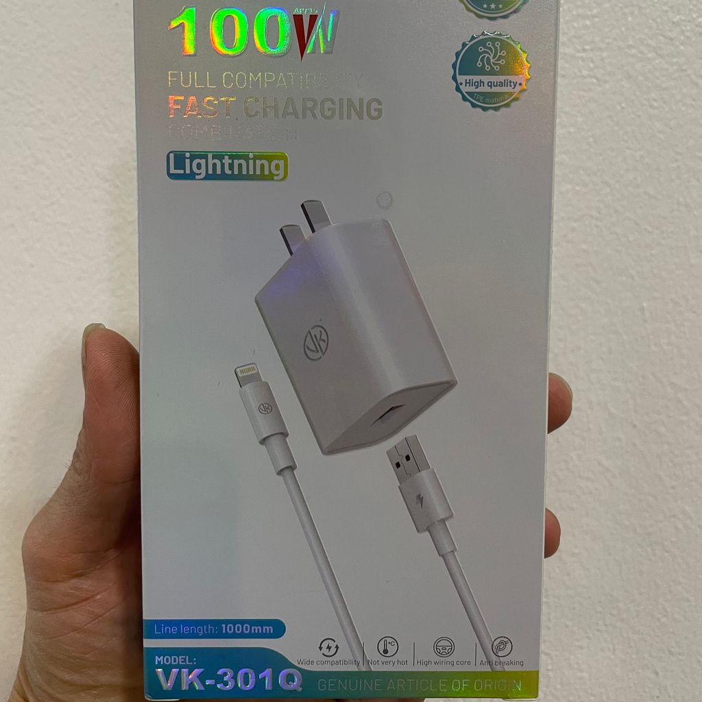 Full VAT Bộ sạc nhanh iPhone 100w Vikente VK-301Q cst 12w