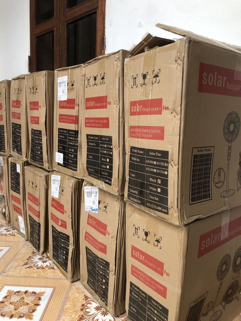 Quạt Tích Điện Kanedu Không Chổi Than, Đồng Nguyên Chất. Màu Đen-12 Inch - Ảnh 4