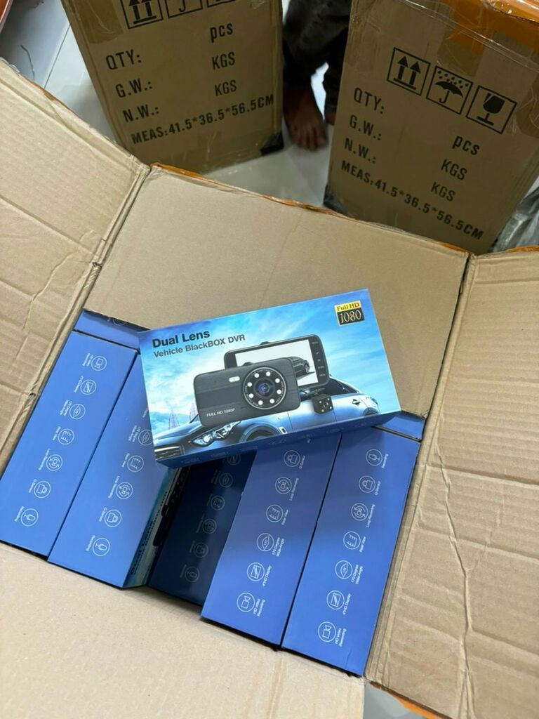 Camera hành trình xe hơi x004 ( 2 cam trước & sau)