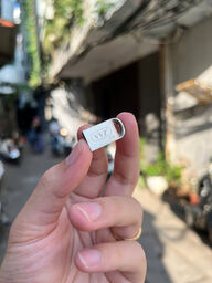 Usb hãng VVZ loại ngắn, dùng được cho ô tô