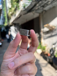 Usb hãng VVZ loại ngắn, dùng được cho ô tô