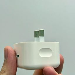 BỘ SẠC GaN 40 - 60W CHO IPHONE 17 HÃNG BXE KÈM CÁP C TO C, MODEL: TZ 17