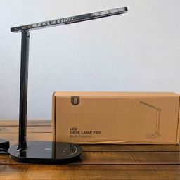 Đèn học chống cận Taotronics TT-DL064 Pro, 5 mức sáng, 4 chế độ màu