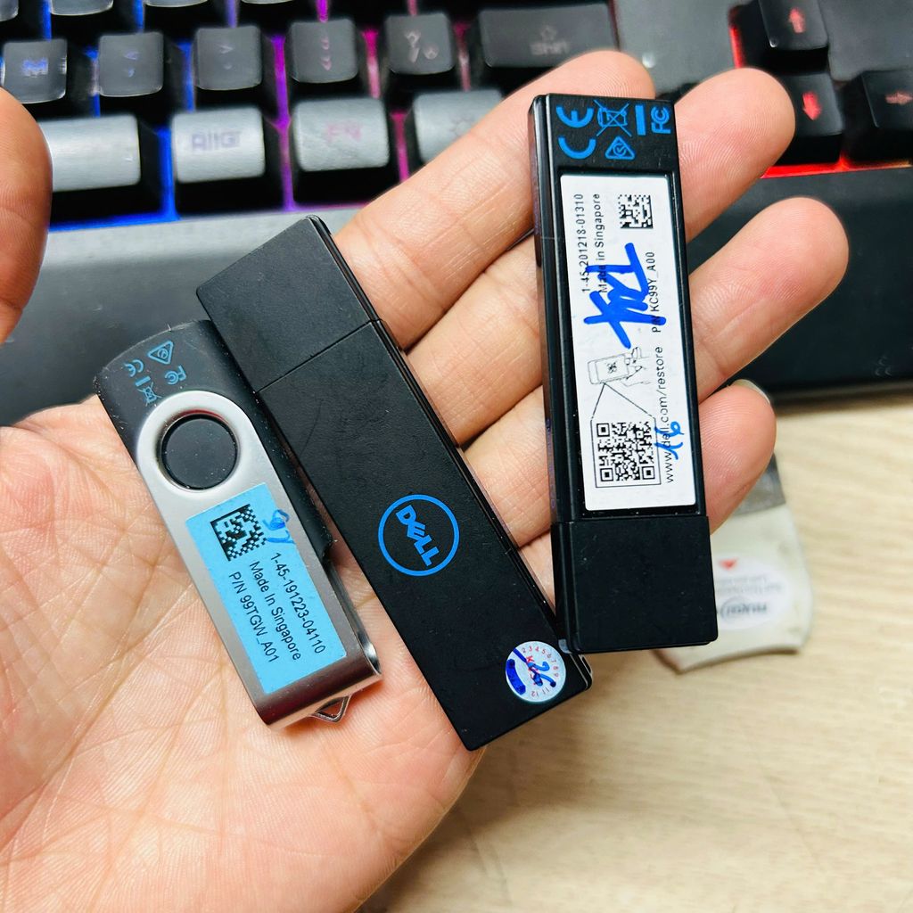 USB DELL 8G, 16G