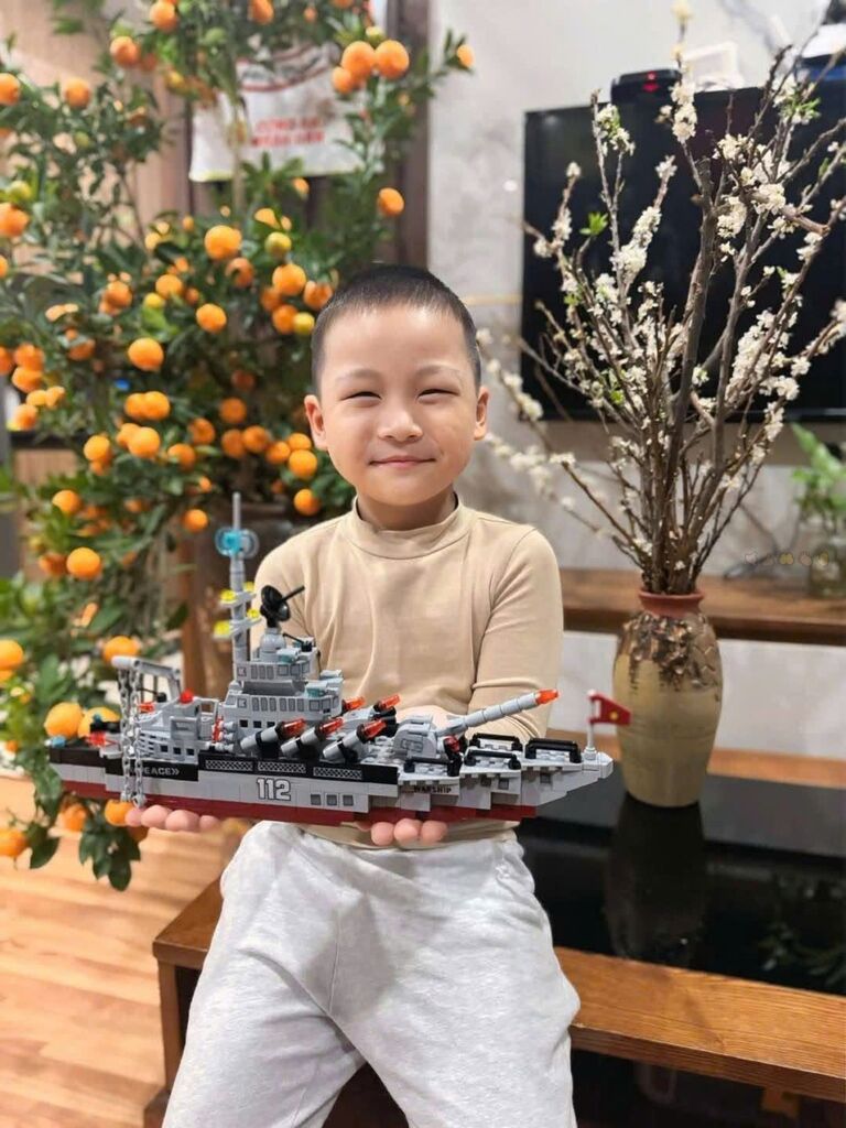 Lego tàu chiến hạm 32cm 554 chi tiết mã 8870 - Ảnh 6