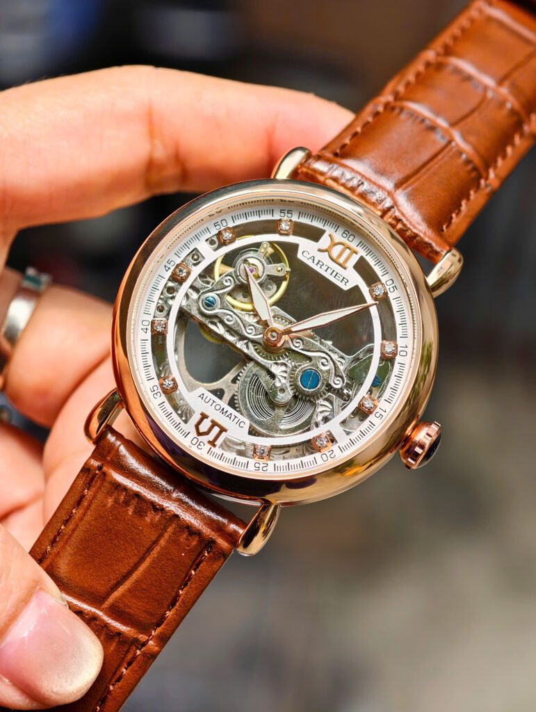 Đồng hồ cartier fake kiểu dáng độc lạ, lộ cơ 2 mặt, ảnh thật - Ảnh 2