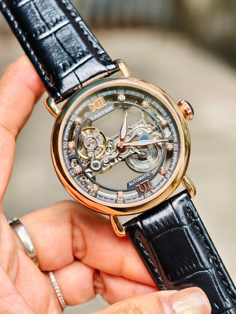 Đồng hồ cartier fake kiểu dáng độc lạ, lộ cơ 2 mặt, ảnh thật - Ảnh 3