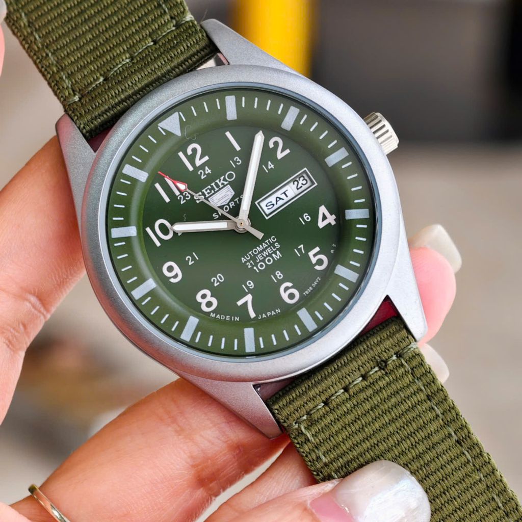 Đồng hồ Seiko quân đội dây dù (fake)