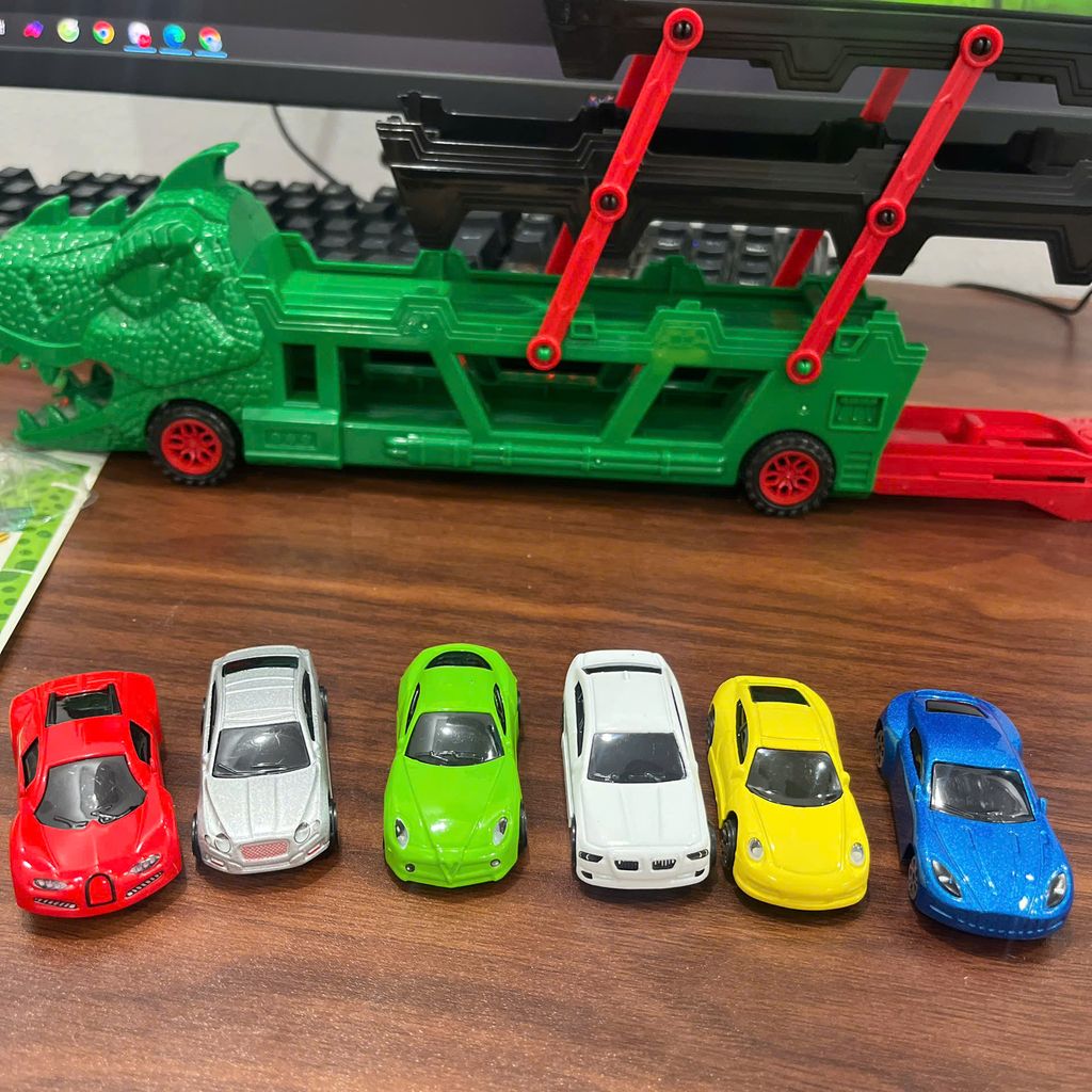 Xe ô tô khủng long 3 tầng  kèm 6 xe con  - Ảnh 10