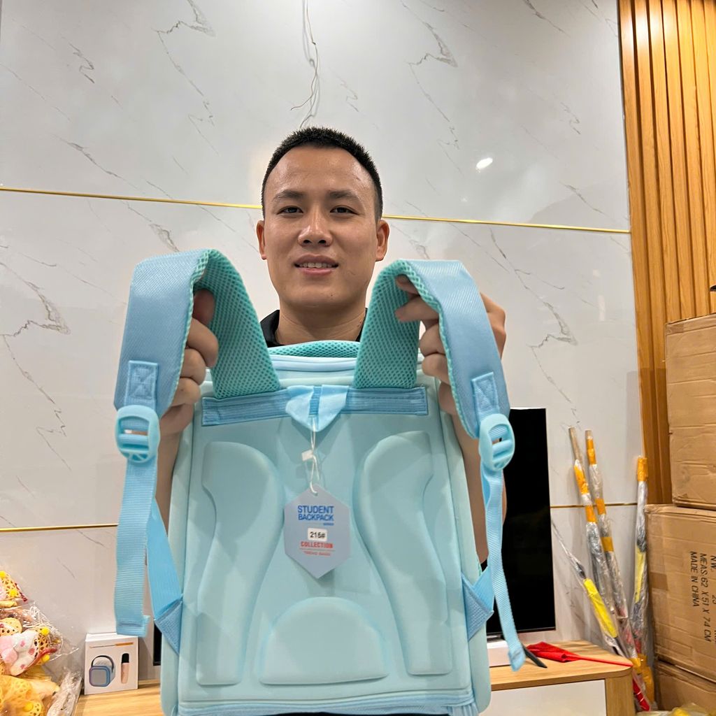 Balo chống gù cho bé màu xanh, giao mẫu ngẫu nhiên - Ảnh 4