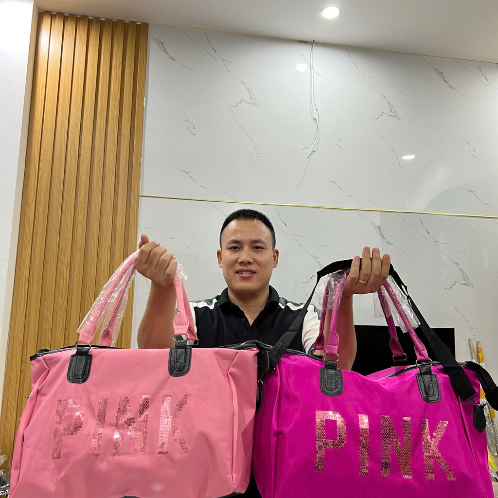 TÚI DU LỊCH PINK SIZE ĐẠI Túi du lịch Pink size đại  rộng rãi thoải mái dùng