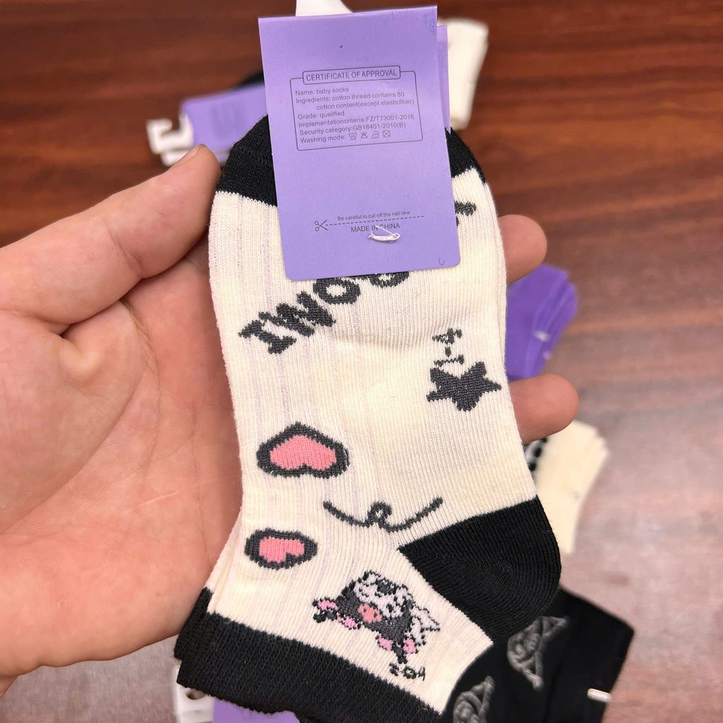Tất bé gái màu đen-trắng- tím kết hợp kurumi Size từ 1 đến 4 tuổi - Ảnh 3
