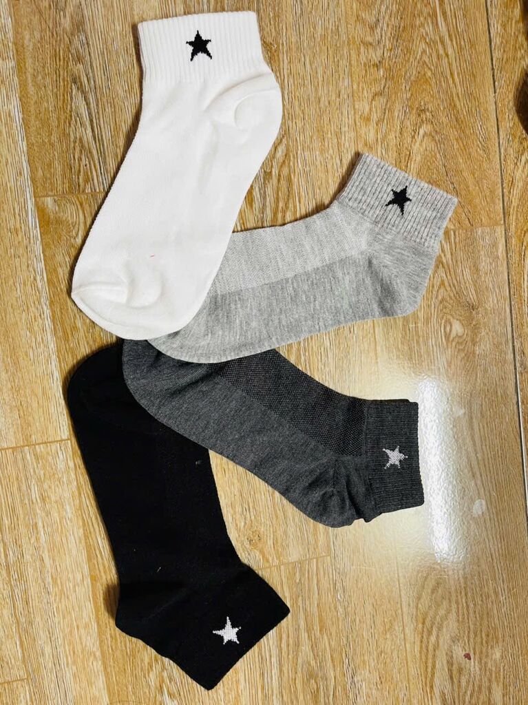 Tất thêu ngôi sao 5 cánh