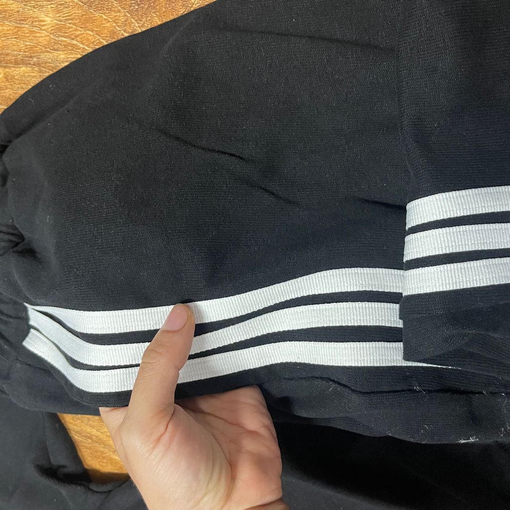 Bộ nữ 3 sọc - Ảnh 2