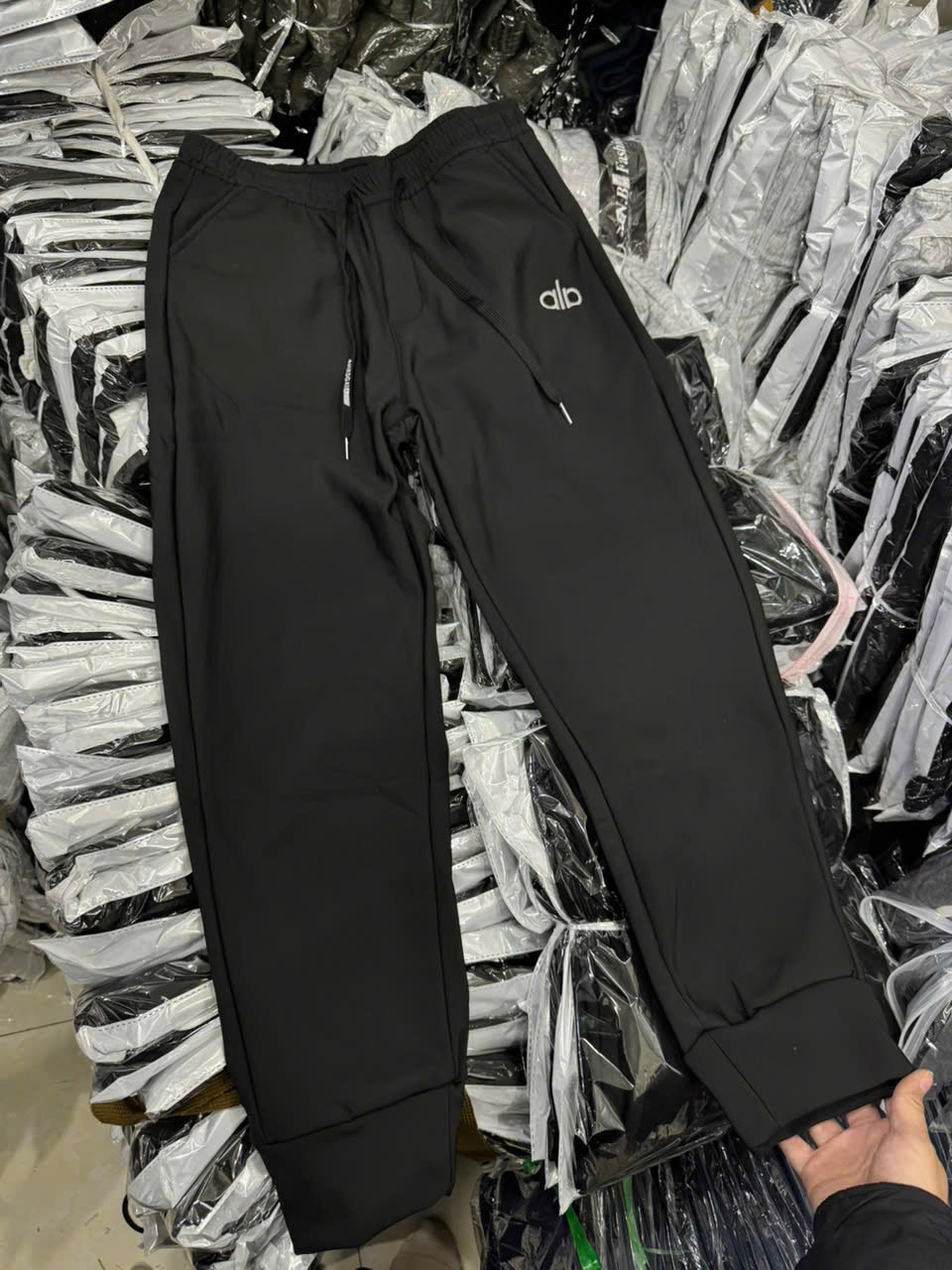 Quần gió bo gấu  - Ảnh 4