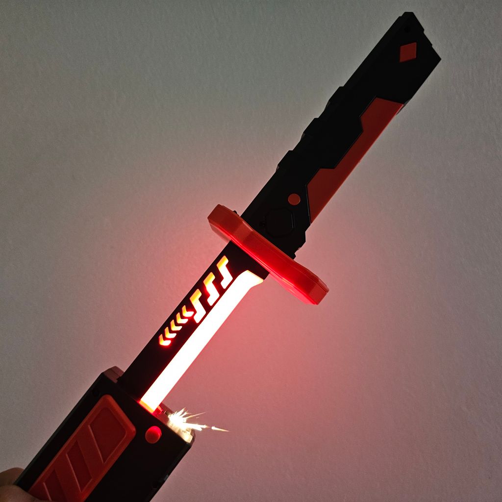 Đồ chơi kiếm lazer có chế độ phun khói, tia lửa