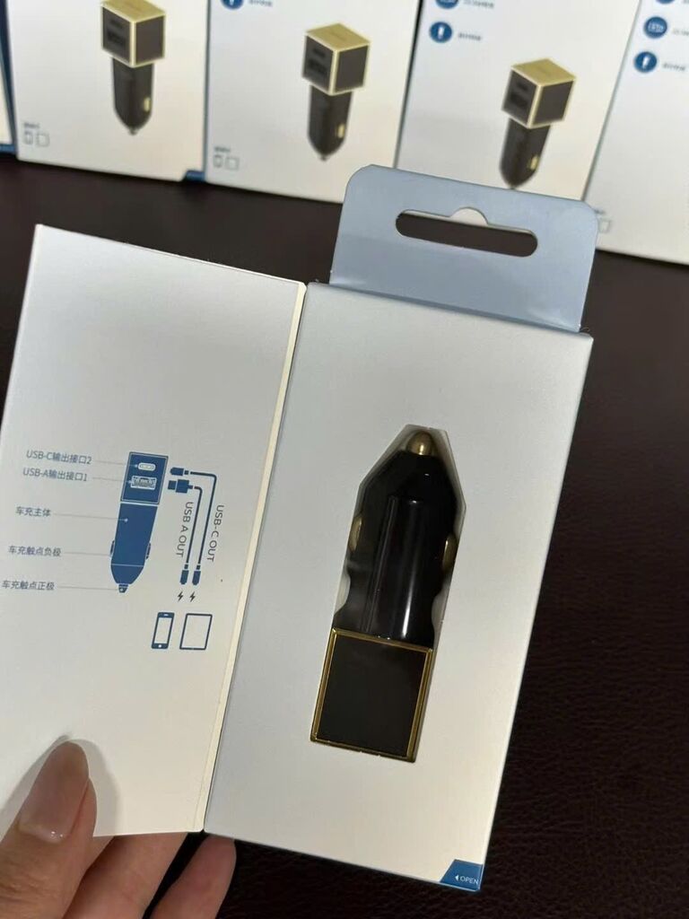 Tẩu sạc ô tô Philips 55.5w