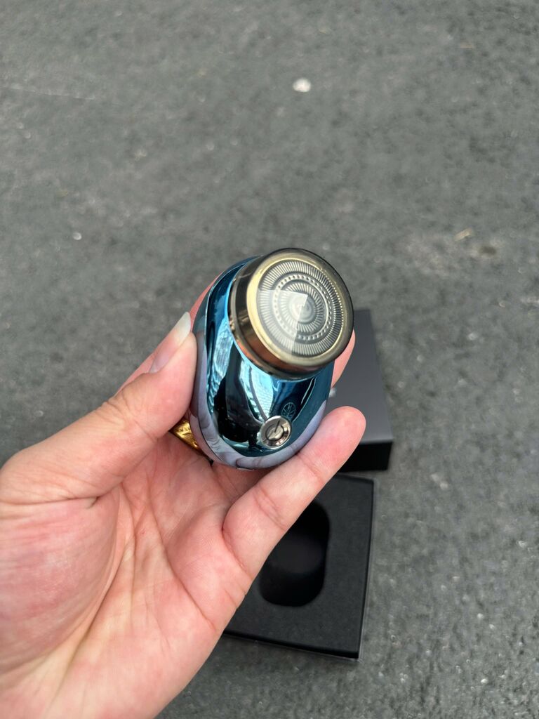 Máy Cạo Râu Mini Chigo - Ảnh 4