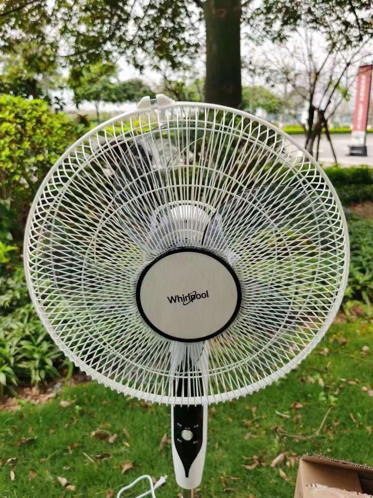 Quạt cây hãng Whirlpool WFS-40JR  - Ảnh 6