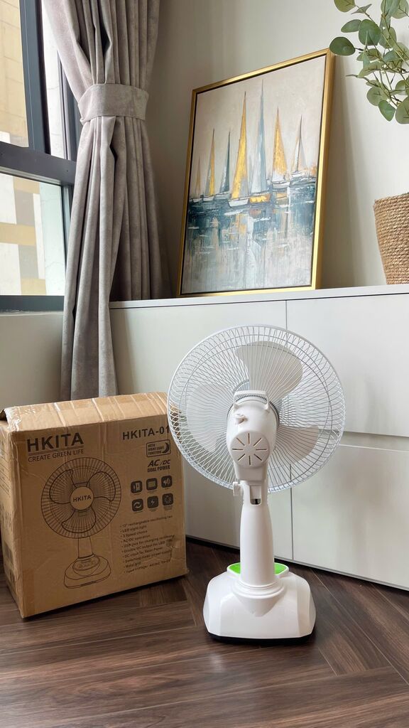 Quạt tích điện HKITA - Siêu bền, tích hợp đèn LED chiếu sáng, trang bị thêm cổng sạc USB,  - Ảnh 6