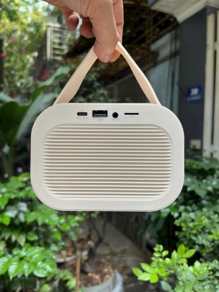 Loa Karaoke Bluetooth Monster GK600 - Kèm 2 mic không dây - Ảnh 6