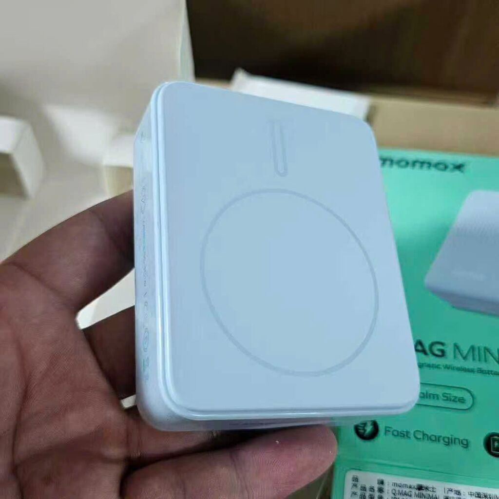 Pin sạc dự phòng từ tính Momax Q.Mag Minimal 2 – 10000mAh - Ảnh 3