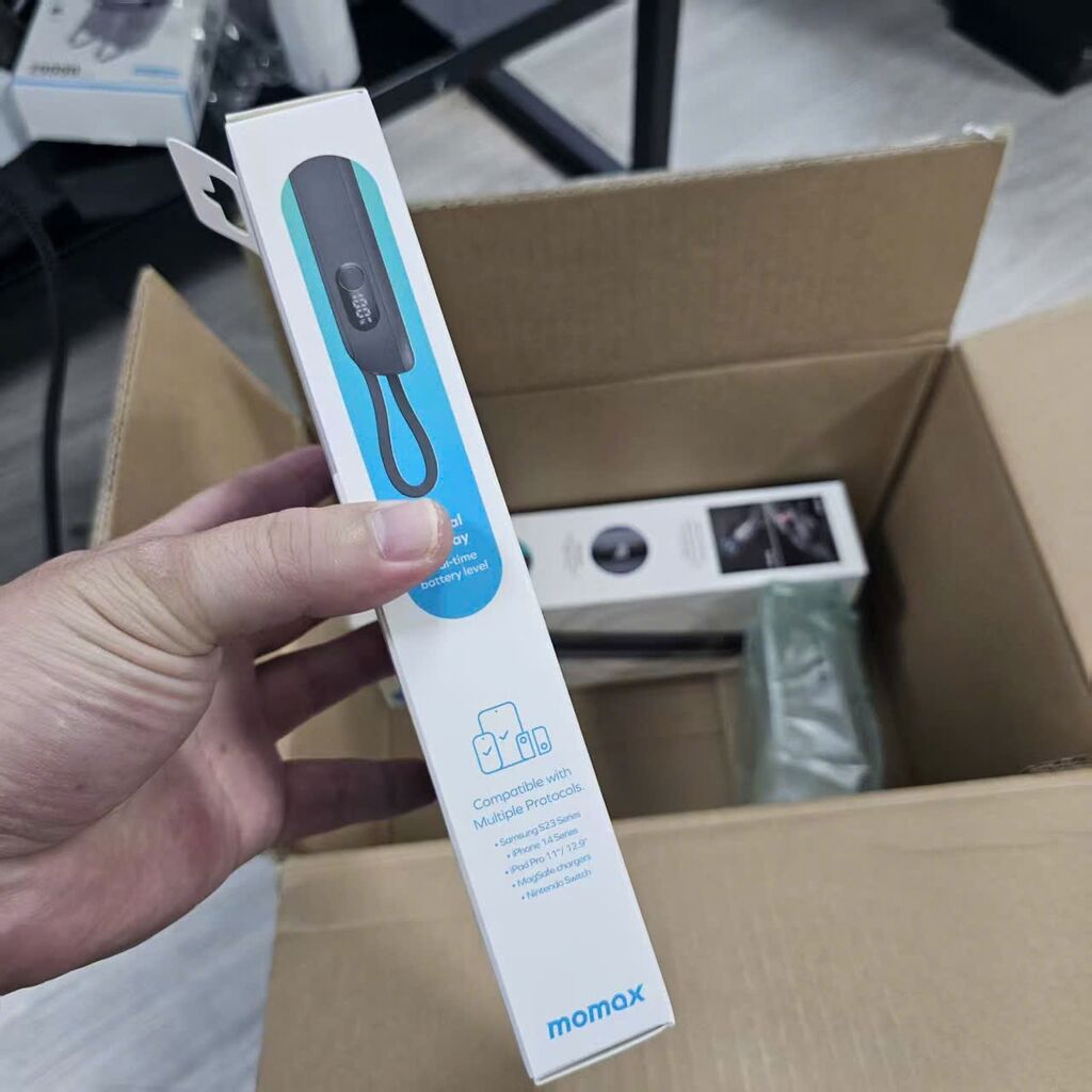 Pin sạc dự phòng Momax iPower PD3 10.000mAh kèm cáp Lighning MFI - Ảnh 5
