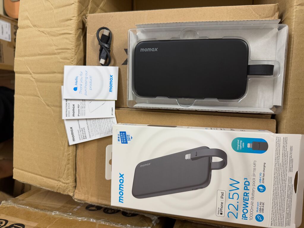 Pin sạc dự phòng Momax iPower PD3 10.000mAh kèm cáp Lighning MFI - Ảnh 10