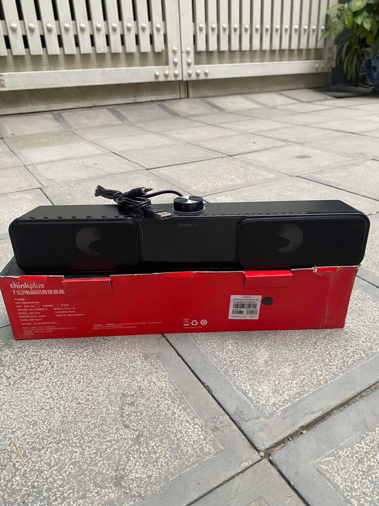Lenovo Thinkplus TS2/TS32 – Loa Soundbar mini cho PC/Laptop